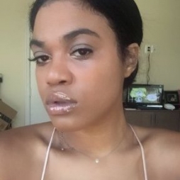 Hillary Rochon is a Student at the Corcoran School of Art at the George Washington University in Washington, DC Hillary Rochon is a Student at the Corcoran School of Art at the George Washington University in Washington, DC